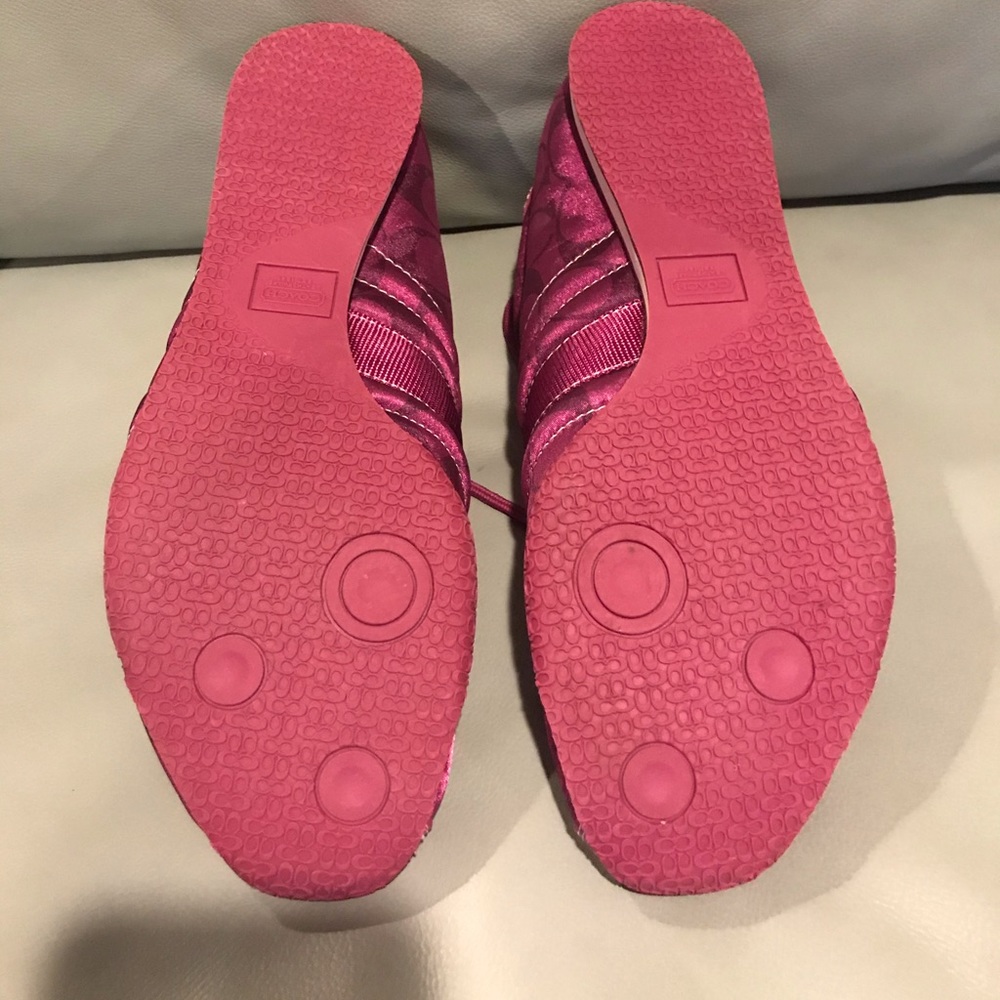 Coach classic sneakers! - Picture 3 of 5